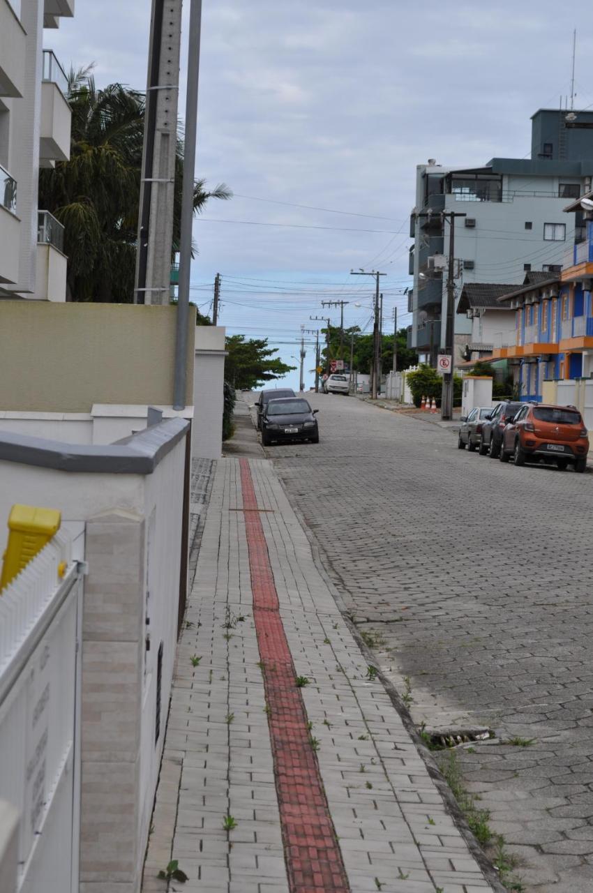 Apartamentos Bombinhas - 140 Metros Da Praia Экстерьер фото